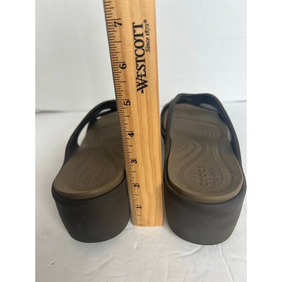 Crocs Dual Comfort Sanrah Brown Strap Wedge Slide Sandals Sz 10 - Picture 9 of 11
